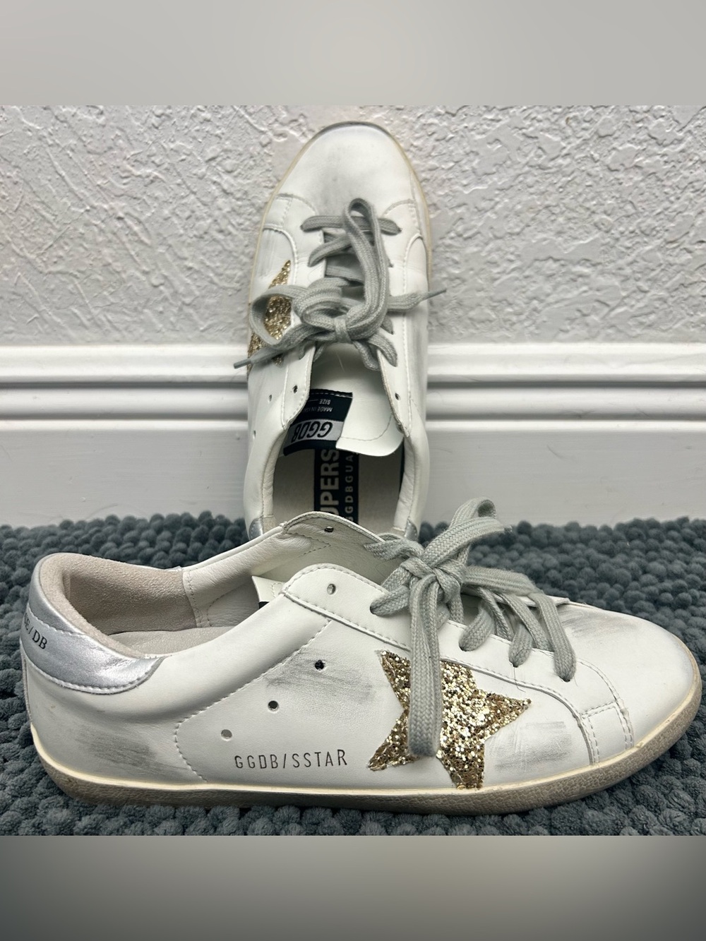Golden Goose Gold-Accent White Leather Sneakers with Glitter Star look like